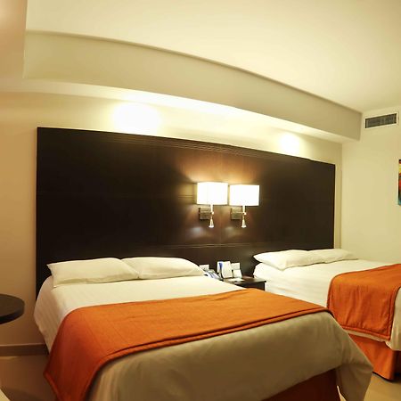 Hotel Faranda Express Soloy And Casino, A Member Of Radisson Individuals Kota Panama Bagian luar foto