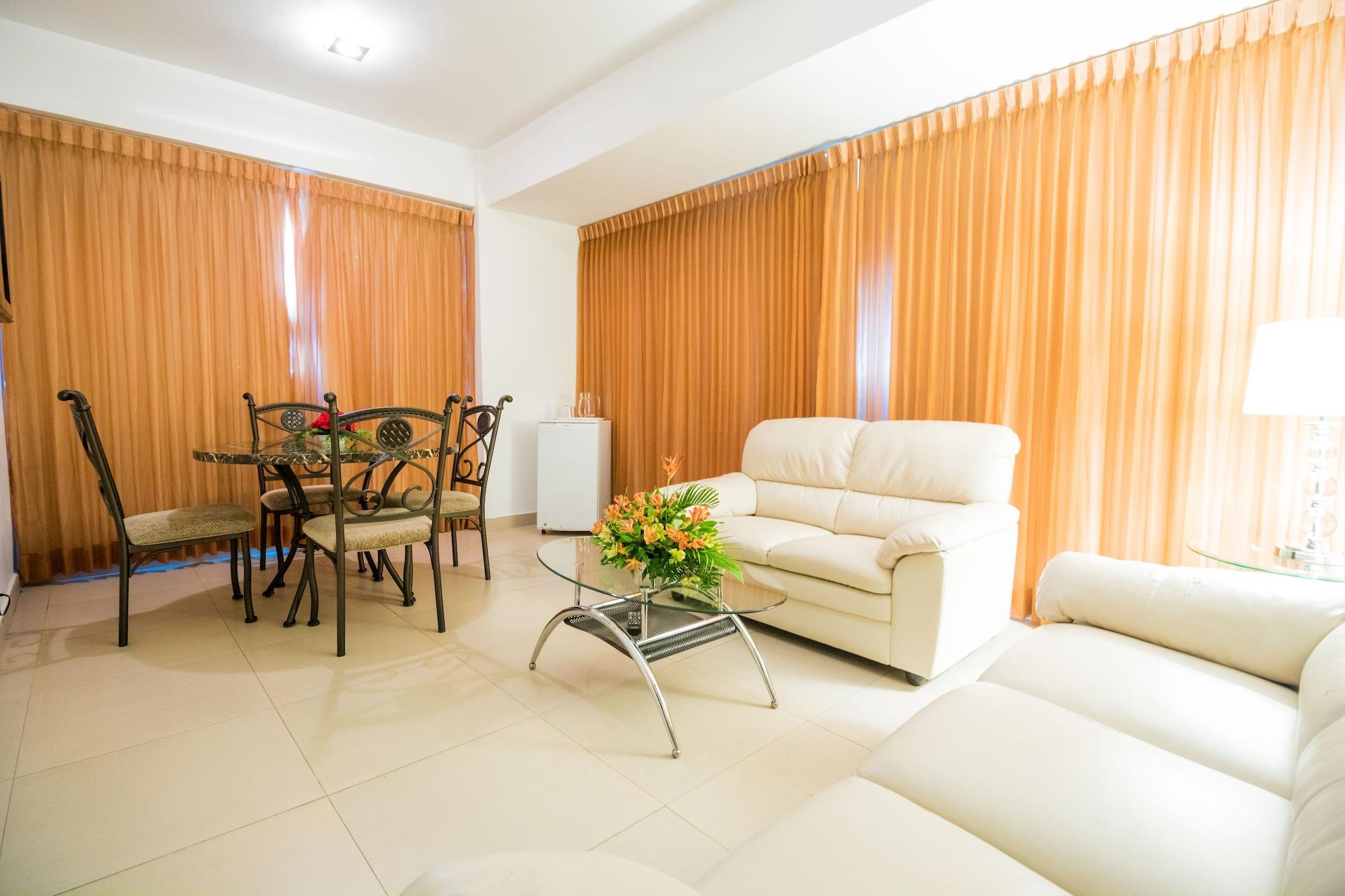 Hotel Faranda Express Soloy And Casino, A Member Of Radisson Individuals Kota Panama Bagian luar foto