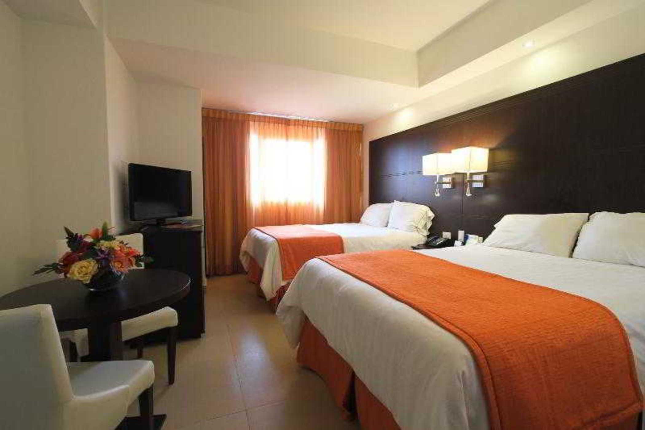 Hotel Faranda Express Soloy And Casino, A Member Of Radisson Individuals Kota Panama Bagian luar foto