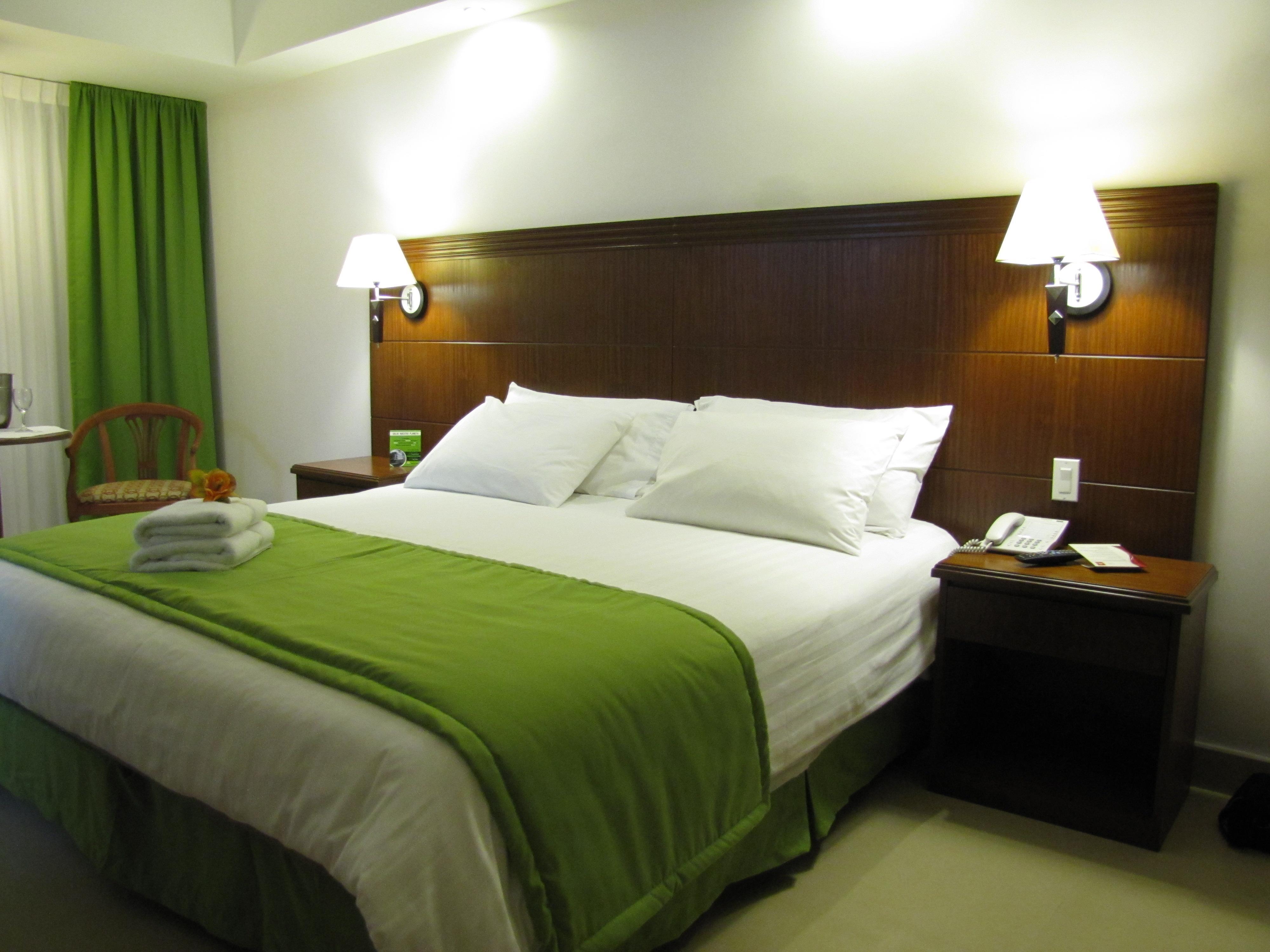 Hotel Faranda Express Soloy And Casino, A Member Of Radisson Individuals Kota Panama Bagian luar foto