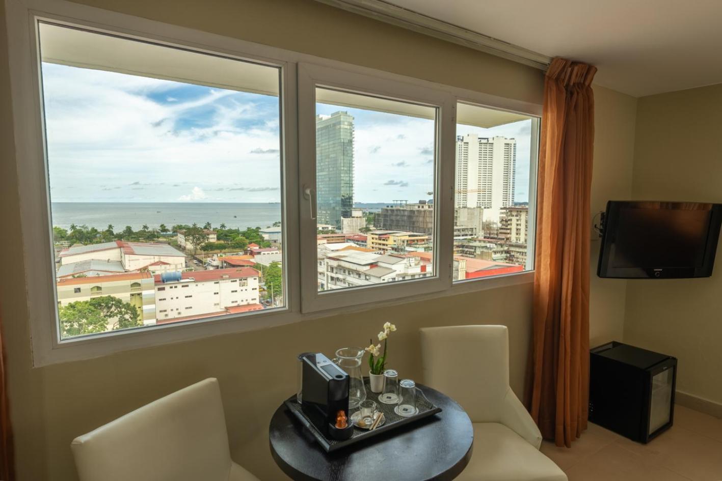 Hotel Faranda Express Soloy And Casino, A Member Of Radisson Individuals Kota Panama Bagian luar foto