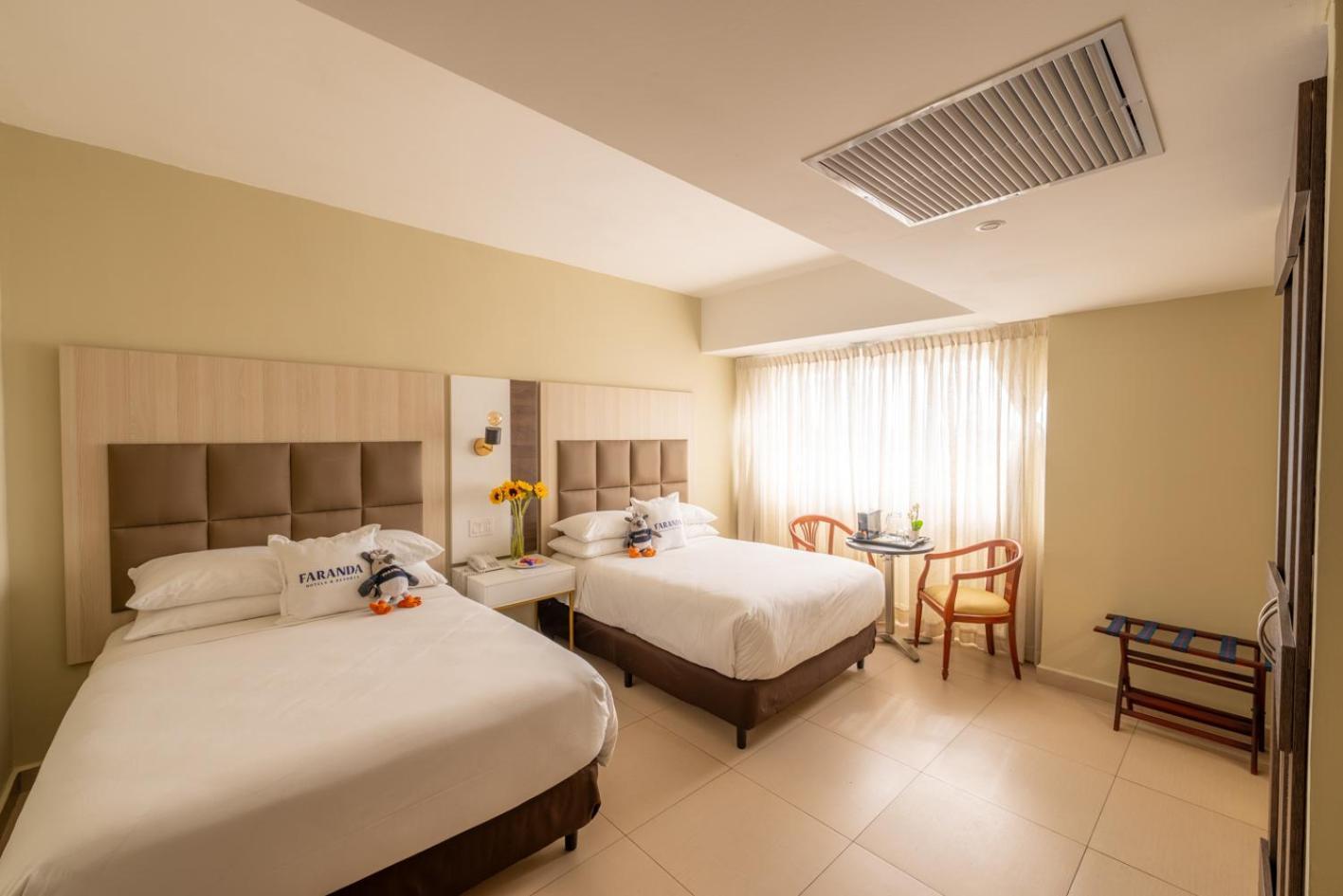 Hotel Faranda Express Soloy And Casino, A Member Of Radisson Individuals Kota Panama Bagian luar foto