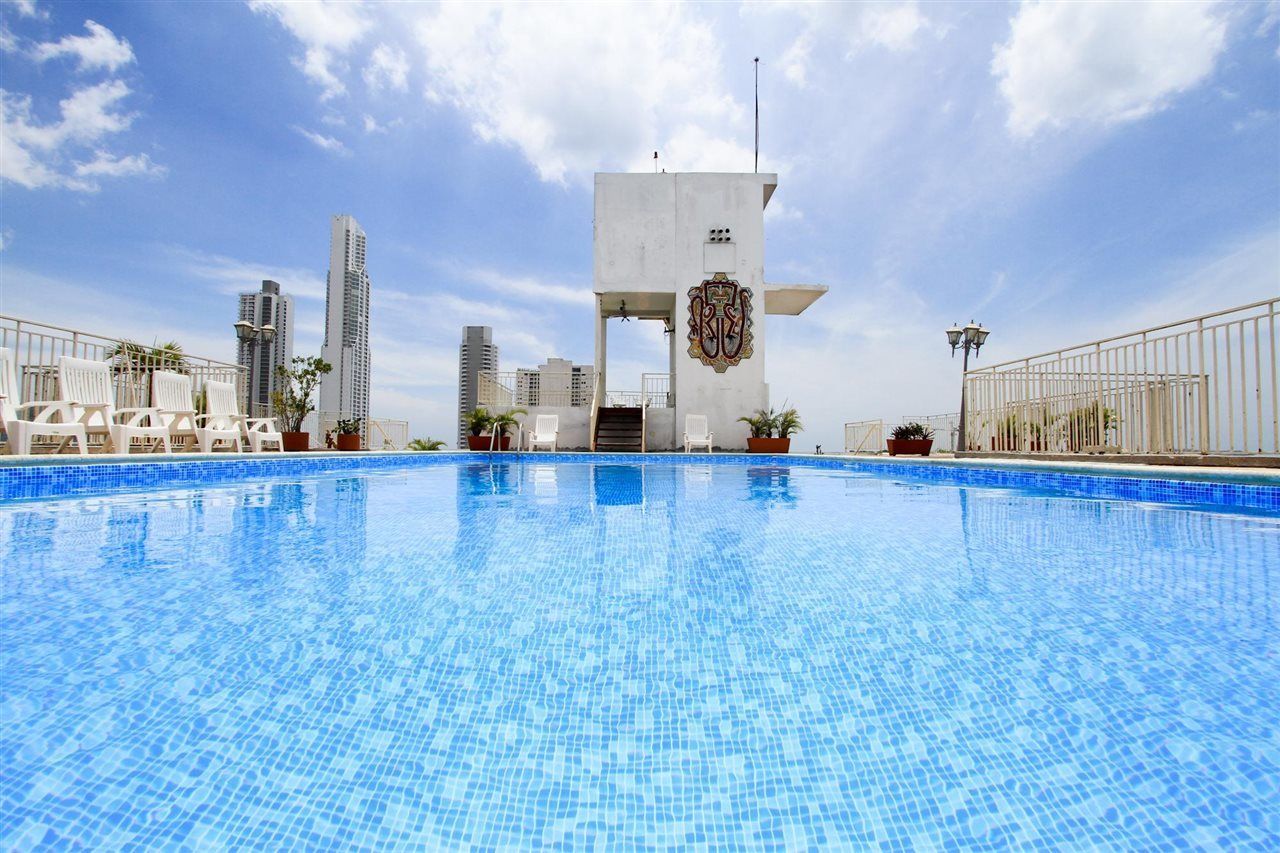 Hotel Faranda Express Soloy And Casino, A Member Of Radisson Individuals Kota Panama Bagian luar foto